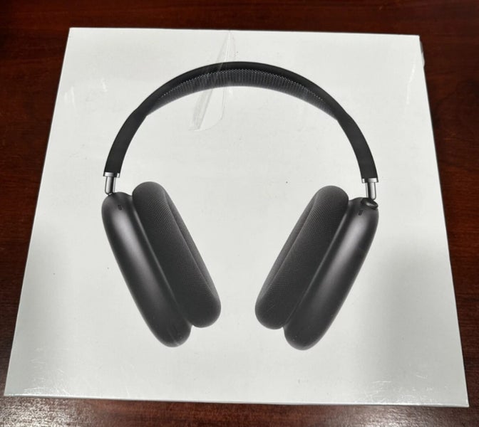 AirPod max new and sealed black edition Carousel 1