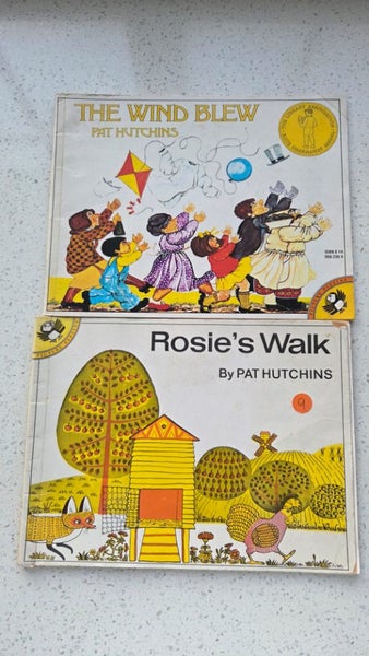 2x PAT HUTCHINS BOOKS - LOOK! Carousel 1