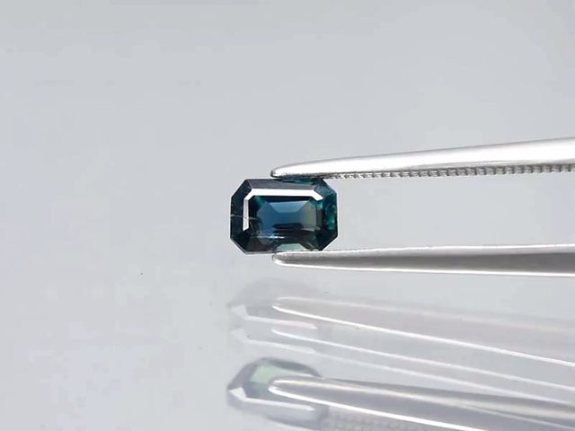 $1 RES * Buy Now $1,399.00 * 0.81ct Blue Unheated Octagon Sapphire Loose Gem Carousel 2