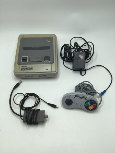 * SNES Super Nintendo Entertainment System w/ Controller & Cables! * Carousel 1