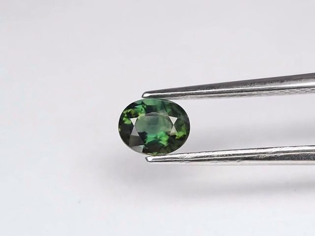 $1 RES * Buy Now $1,399.00 * 0.73ct VS Oval Australian Sapphire Loose Gemstone Carousel 2
