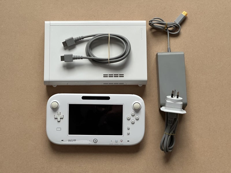 Japanese WiiU console Carousel 1