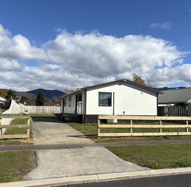 Image 1 of 11