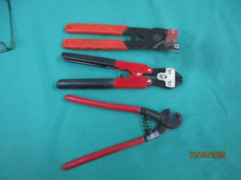 TOOLS $2-RES Carousel 1