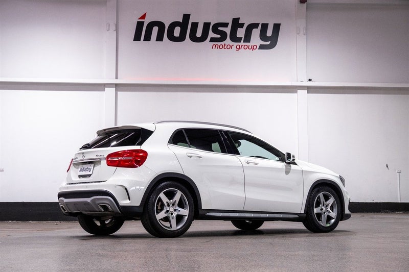 2014 Mercedes-Benz GLA 250 AMG Sport 4Matic 4WD62863256541697111