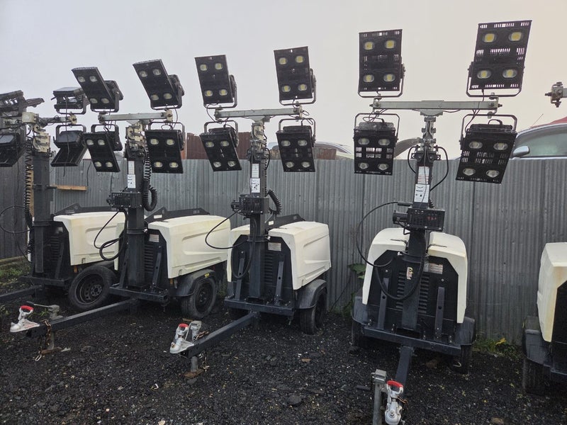 Atlas Copco V +5 Diesel Light Tower Carousel 12
