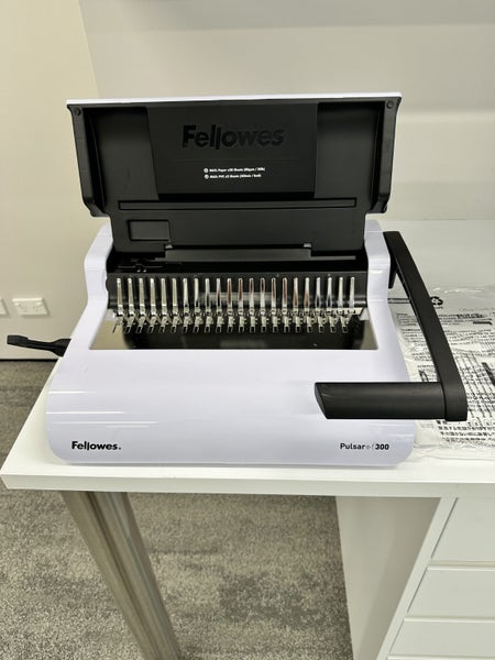Fellowes Pulsar 300 Binder Carousel 2