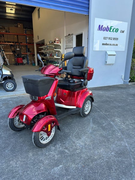 Mobility Scooter-60v/1000w powerful scooter Carousel 7