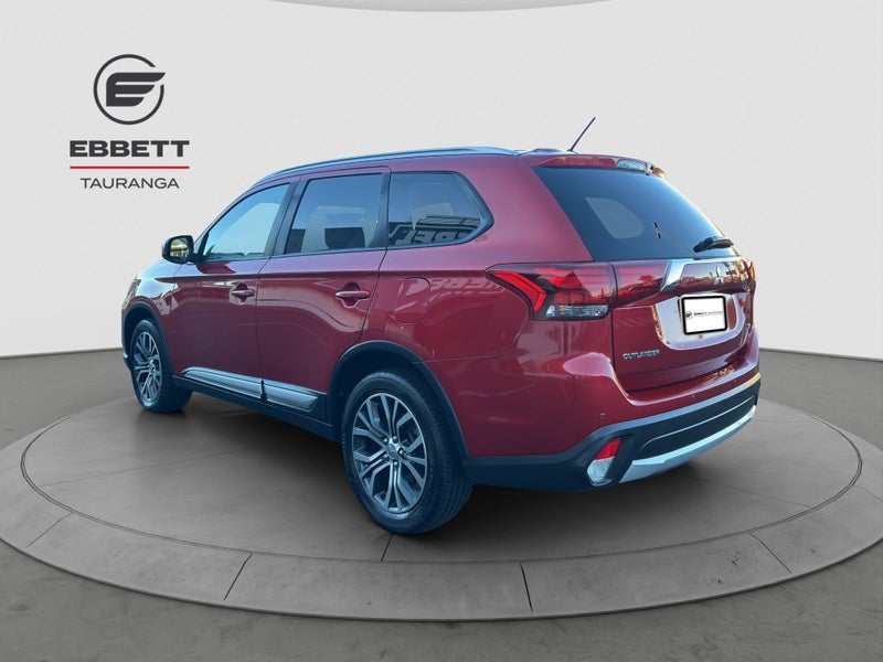 2016 Mitsubishi Outlander XLS - 4WD - 7 SEATER62865836487043111