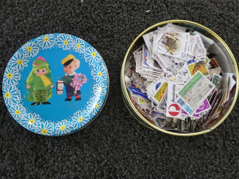 Nice Tin of Australia stamps-$1res Carousel 1
