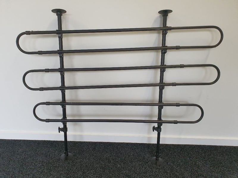 Adjustable Dog Barrier Carousel 2