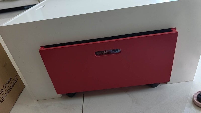 Mocka Lego/activity table Carousel 2