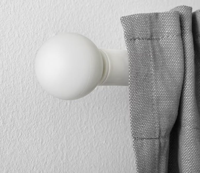CURTAIN ROD, ADJUSTABLE LENGTH, c/w BALL FINIALS AND WALL BRACKETS Carousel 2