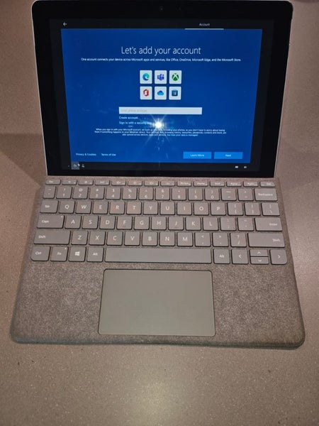 Microsoft Surface Go Carousel 2