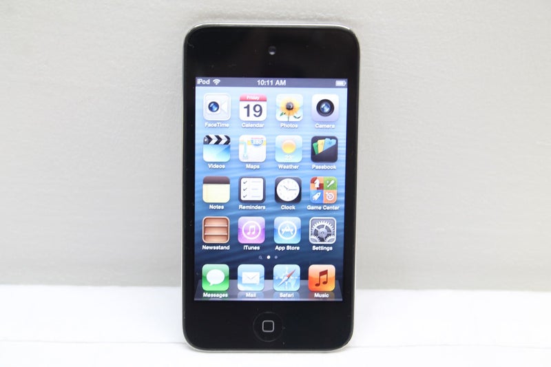 8GB Apple iPod Touch 4th Gen Carousel 2