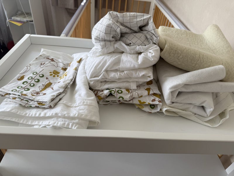 Mocka Bundle. Cot, change table, chair and extras Carousel 6