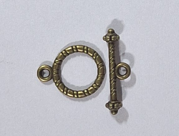 2 BRONZE ROUND TOGGLE CLASPS Carousel 1