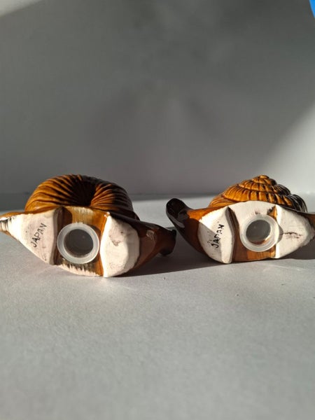 Vintage snail salt and pepper shakers Carousel 6