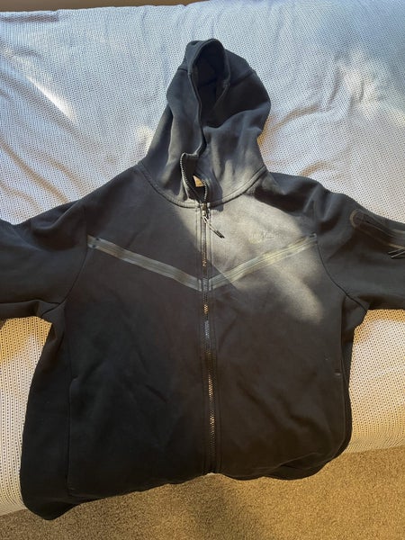 nike tech fleece Large Carousel 1