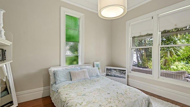 Waltham, 3 bedrooms62945248734977113