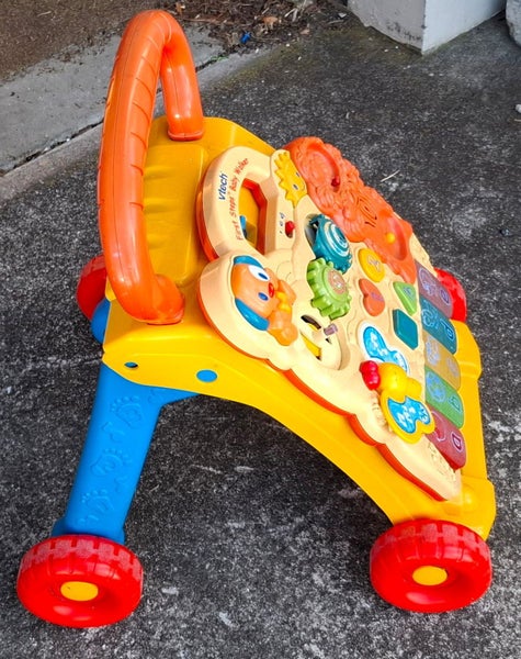 Baby Walker – ‘V Tech First Steps Baby Walker’ Carousel 2