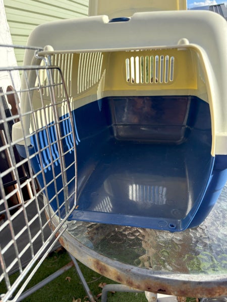Cat Carrier Carousel 2