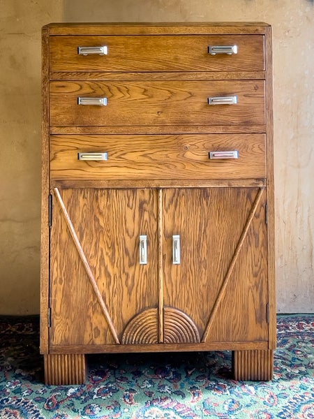 Art Deco Cabinet Carousel 1