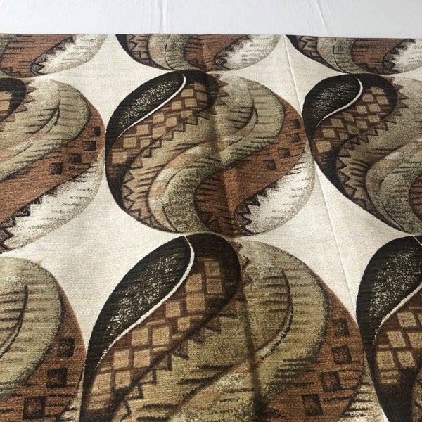 Vintage Curtain Carousel 14