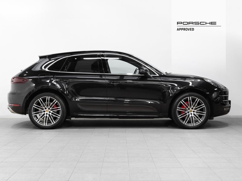 2015 Porsche Macan Turbo 3.6L62864745744258112