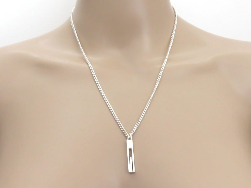 Gucci Sterling Silver Stencil G Logo Chain Link Pendant Necklace Carousel 4