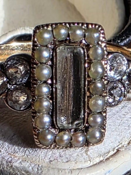 Victorian 18ct Gold Mourning Ring with Seed Pearls & Sapphires 3.34gm Carousel 2