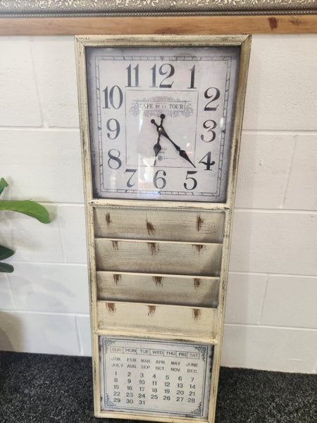 French country clock Carousel 1