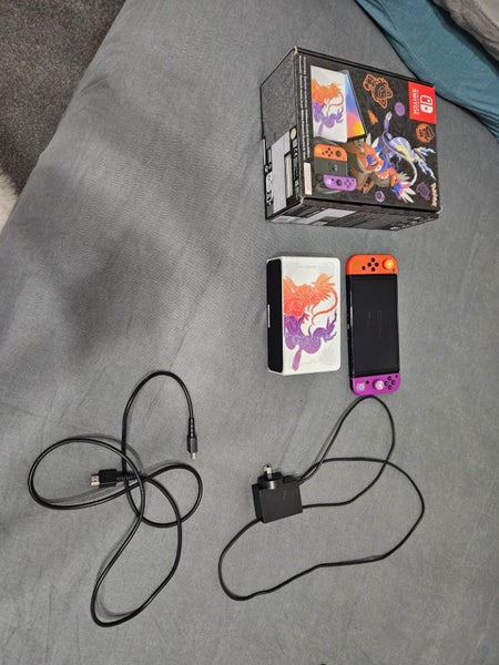 Nintendo Switch OLED Scarlet/Violet Edition Carousel 2