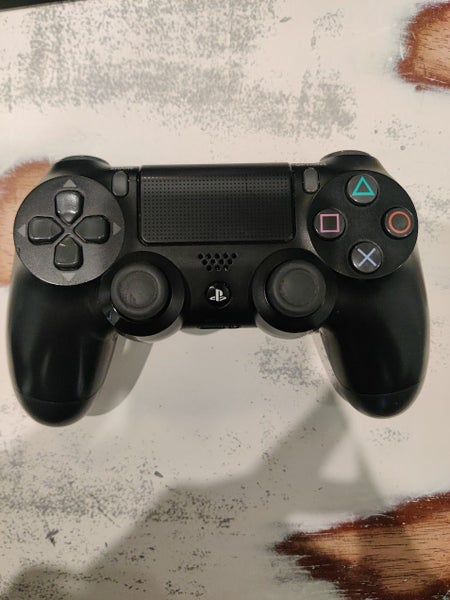 PS4 Slim 2018 Carousel 4