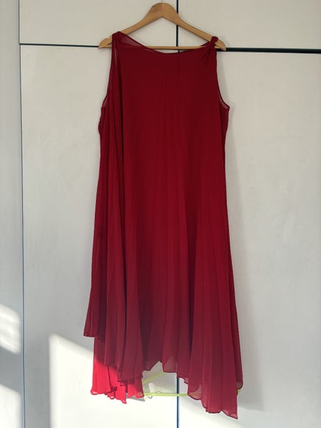 Miss crabb dress Carousel 1