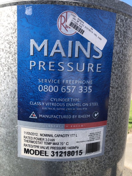 Hot water cylinder 180L Carousel 1