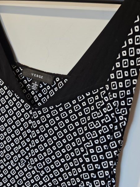 VERGE Dress size Small Carousel 2