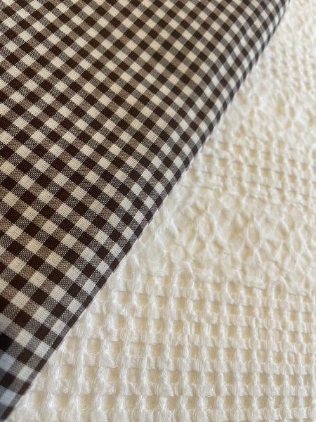 A length of unused polycotton Carousel 1