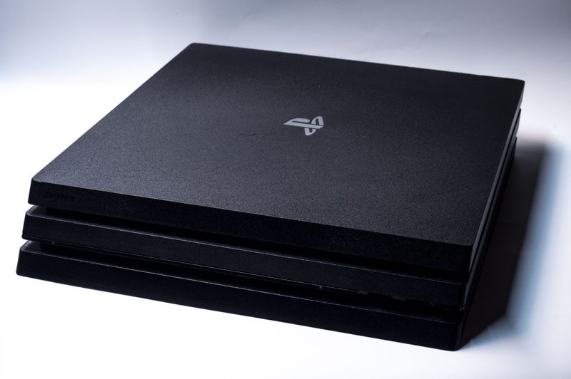 ***REFURBISHED PLAYSTATION 4 (PS4) PRO 1TB + CONTROLLER + GAME!*** Carousel 2