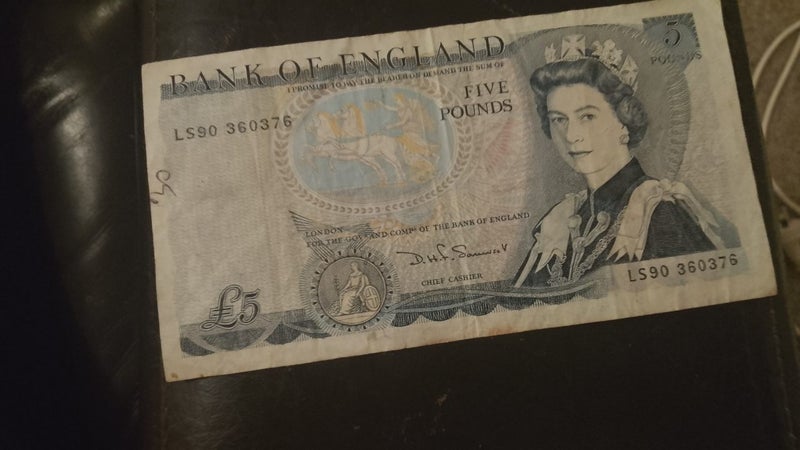 Bank of England old bank note Carousel 1
