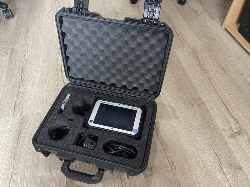 Topcon HiperV GPS Rover & Controller Carousel 15