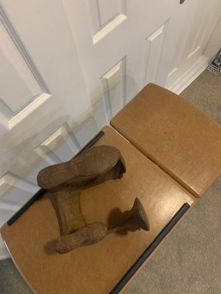Cobblers Antique Shoe Horn - Cast Iron Carousel 2
