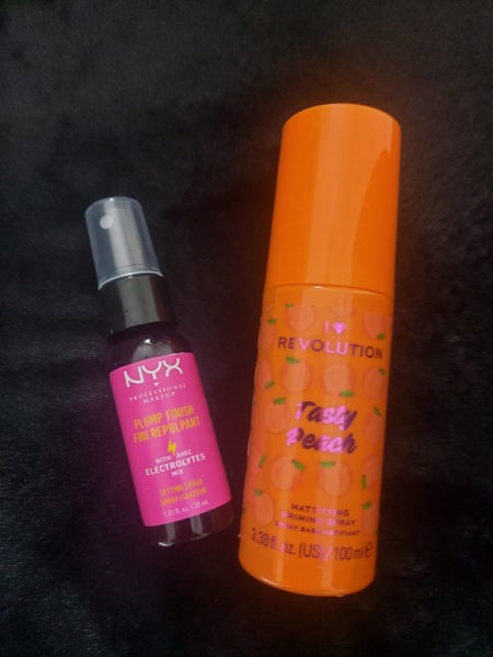 **NEW Setting Spray Duo (Nyx & Revolution) Carousel 1