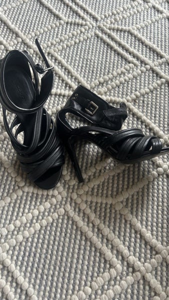 Witchery Heals size 39 Carousel 1