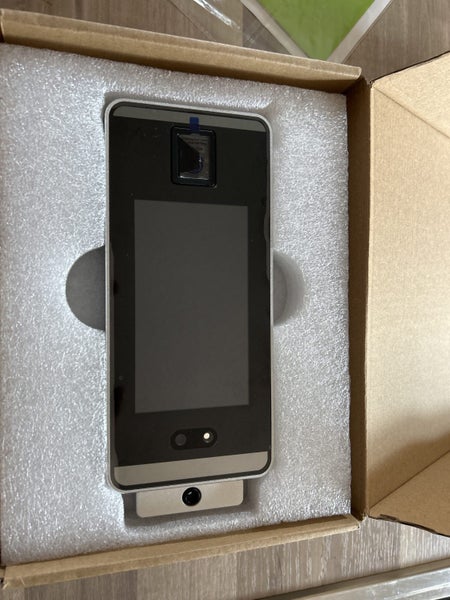 SMART ACCESS CONTROL TERMINAL Carousel 2