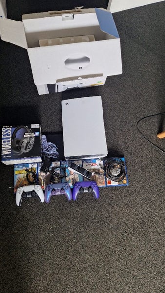 Ps5 with headset and games Carousel 6