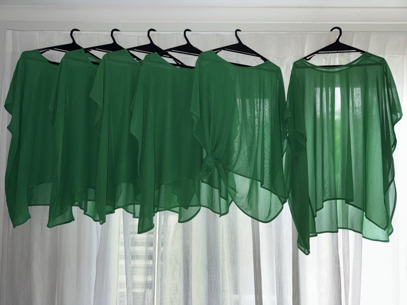 Uniform tops Carousel 1