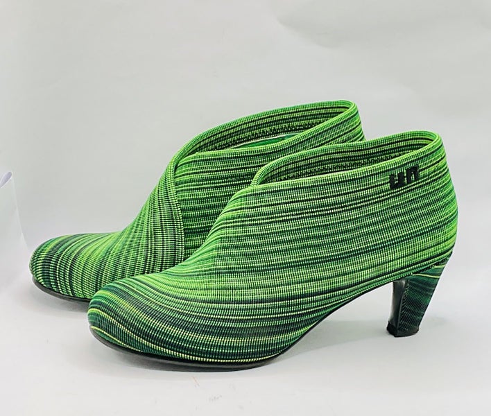 United Nude Fold Mid Bootie, size 39 (8) NEAR NEW CONDITION Carousel 2