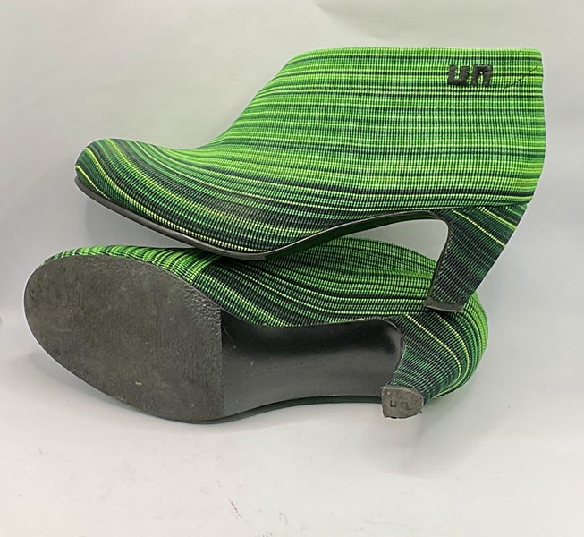 United Nude Fold Mid Bootie, size 39 (8) NEAR NEW CONDITION Carousel 7