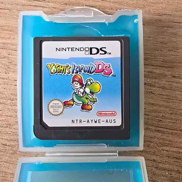 Nintendo DS Yoshi's Island DS Carousel 1